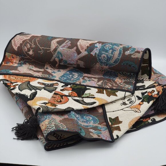 Other - Vtg Halloween-Themed Tapestry Table Runner With Black Tassel Ends
